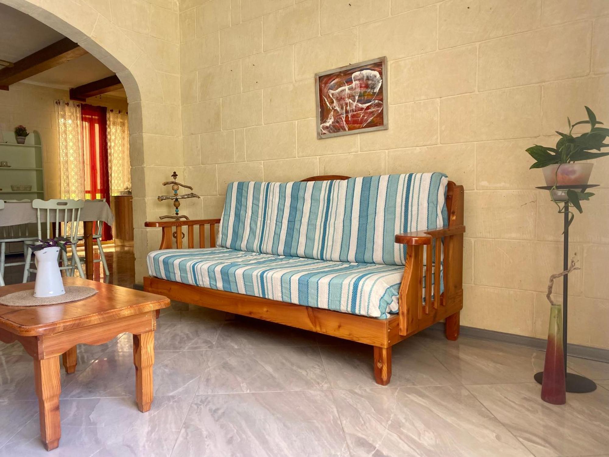 Mystic Flower B&B Birbuba Экстерьер фото